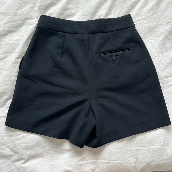 ARITZIA Wilfred The Effortless Short 5" High-waisted double-pleated shorts BLACK - Picture 6 of 7